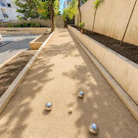 280 M2